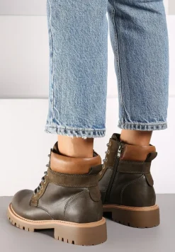 Ciemnozielone Ocieplane Traperki na Sznurowanie Revisa