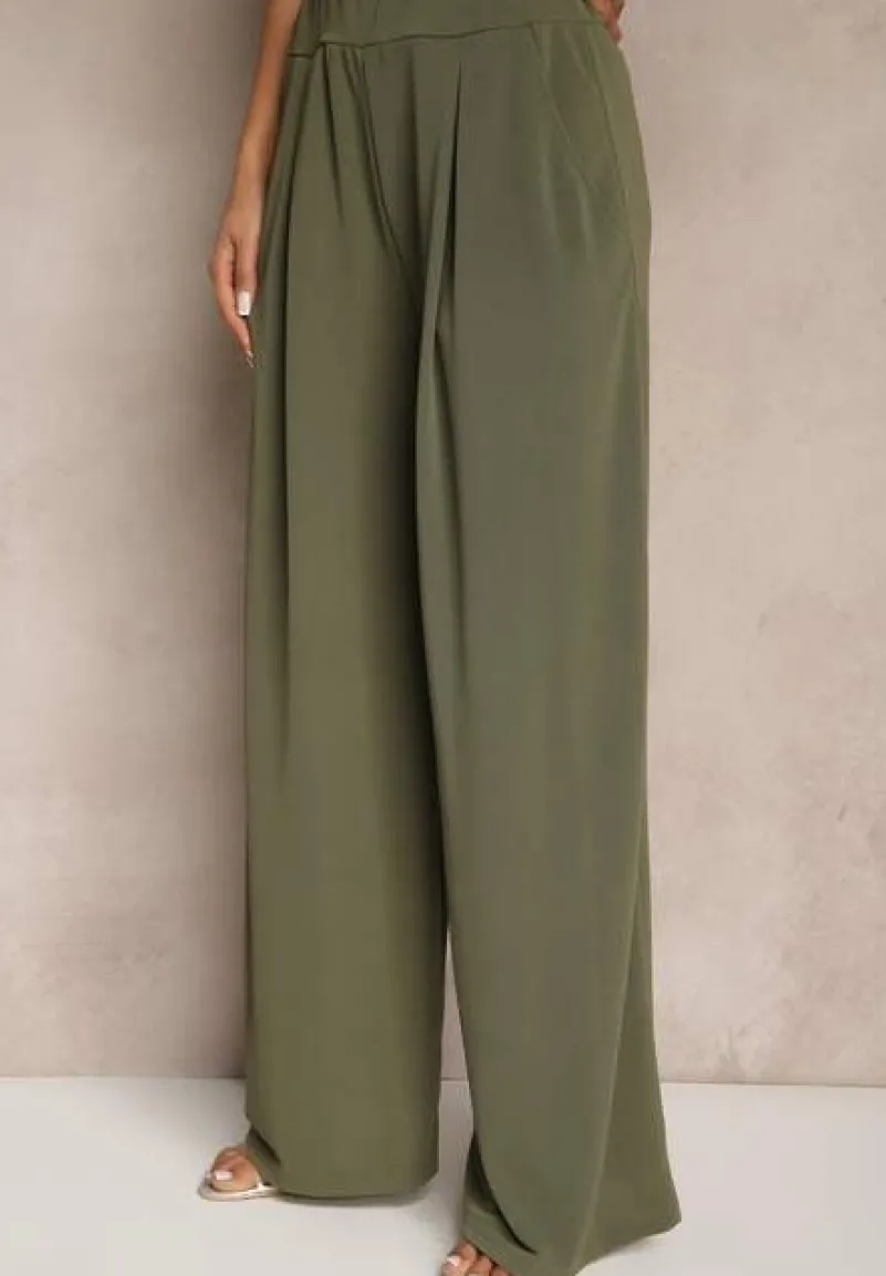 Ciemnozielony Komplet Bluzka z Poduszkami w Ramionach i Proste Spodnie z Gumką w Pasie Divanes