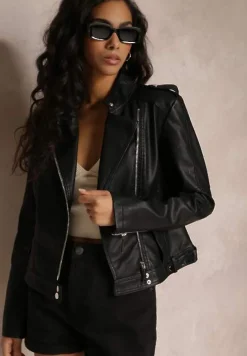 Czarna Asymetryczna Ramoneska ze Stójką i Napami na Ramionach Comena