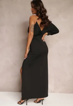 Czarna Asymetryczna Sukienka z Gumką w Pasie i Łańcuszkiem Przy Ramieniu Jisse