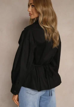 Czarna Bawełniana Koszula Asymetrycznie Zapinana Zdobiona Wiązaniem w Talii Sanilsa