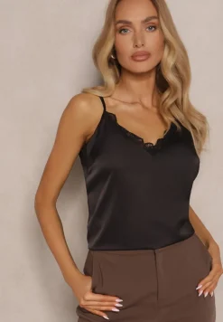 Czarna Bluzka na Regulowanych Ramiączkach Zdobiona Koronką i Wiązaniem Desionis