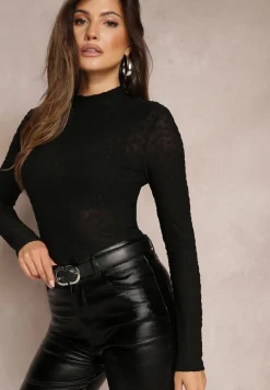 Czarna Bluzka w Cętki z Lekko Prześwitującej Tkaniny Tuomela