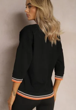 Czarna Bluzka w Sportowym Stylu z Nadrukiem i Trójkątnym Dekoltem Zephirela