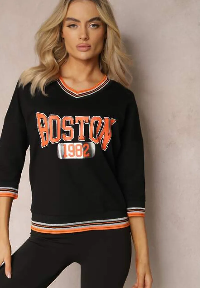 Czarna Bluzka w Sportowym Stylu z Nadrukiem i Trójkątnym Dekoltem Zephirela