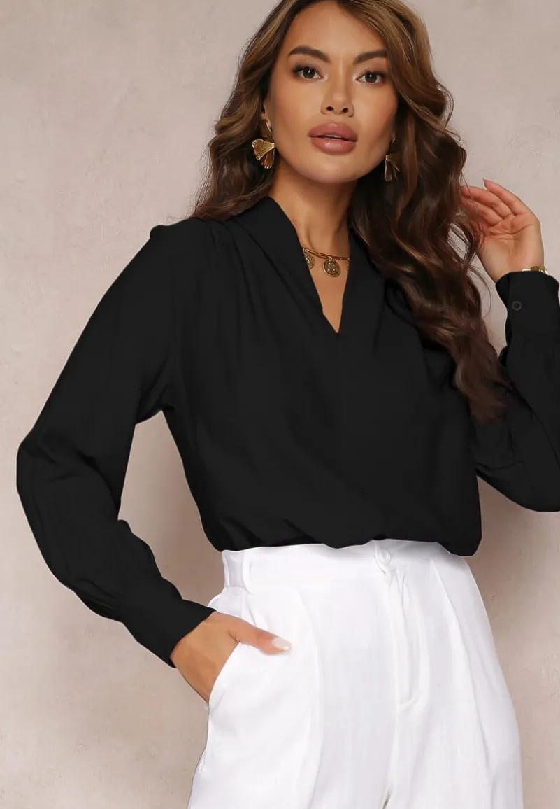 Czarna Bluzka z Bufiastymi Rękawami i Trójkątnym Dekoltem Hilko