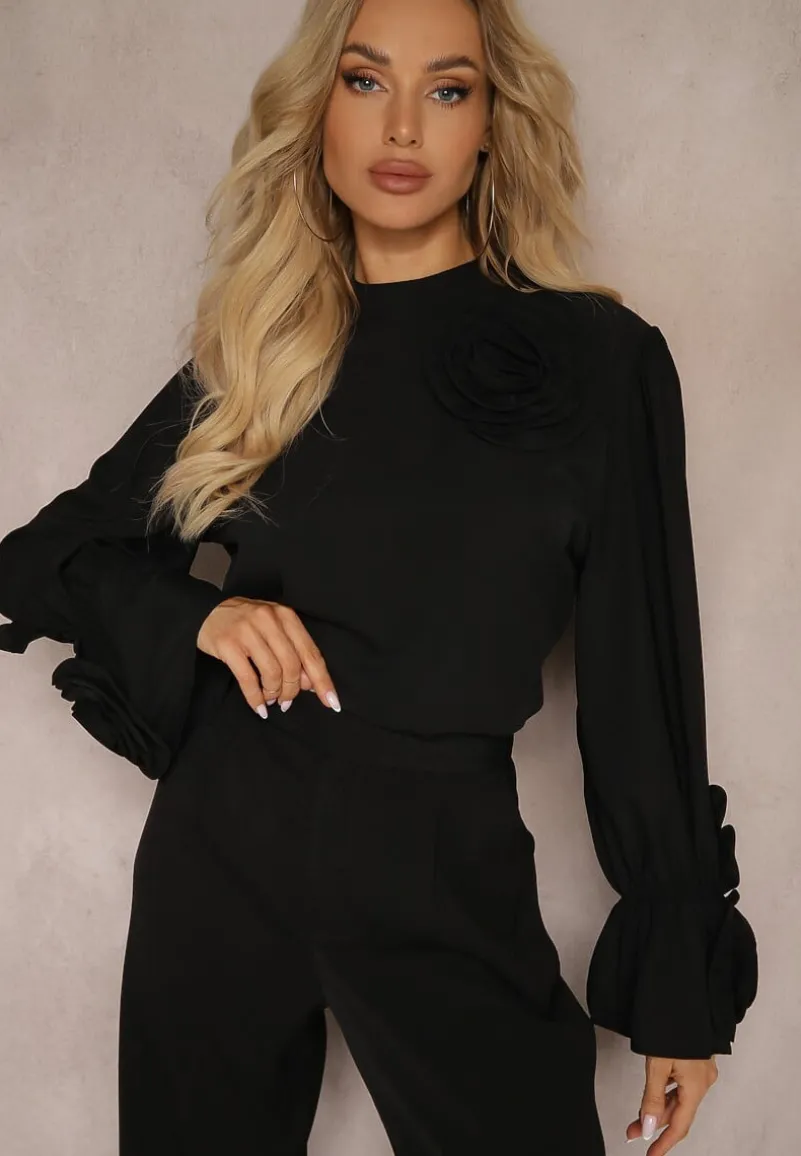 Czarna Bluzka z Dodatkiem Bawełny Ozdobiona Kwiatem 3D Merisara