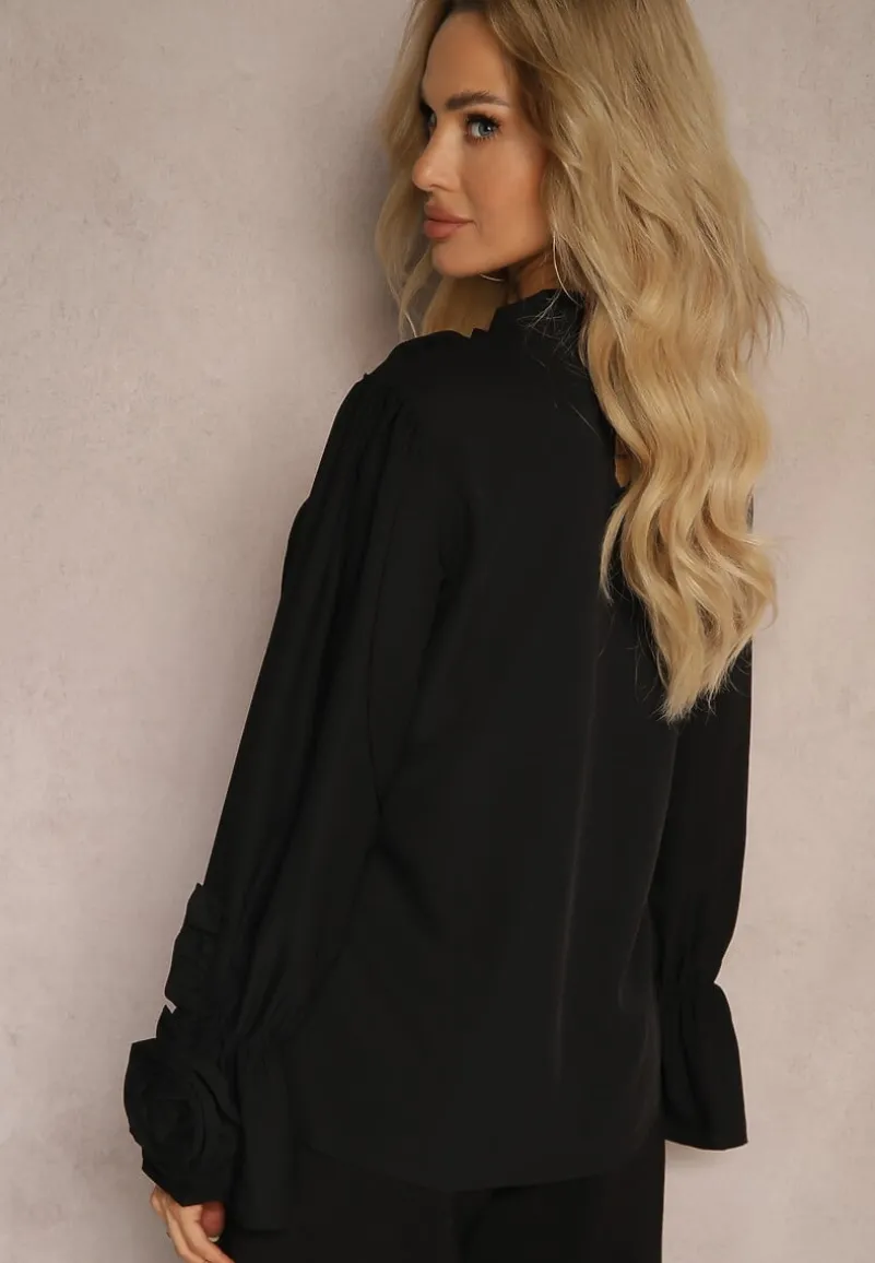 Czarna Bluzka z Dodatkiem Bawełny Ozdobiona Kwiatem 3D Merisara