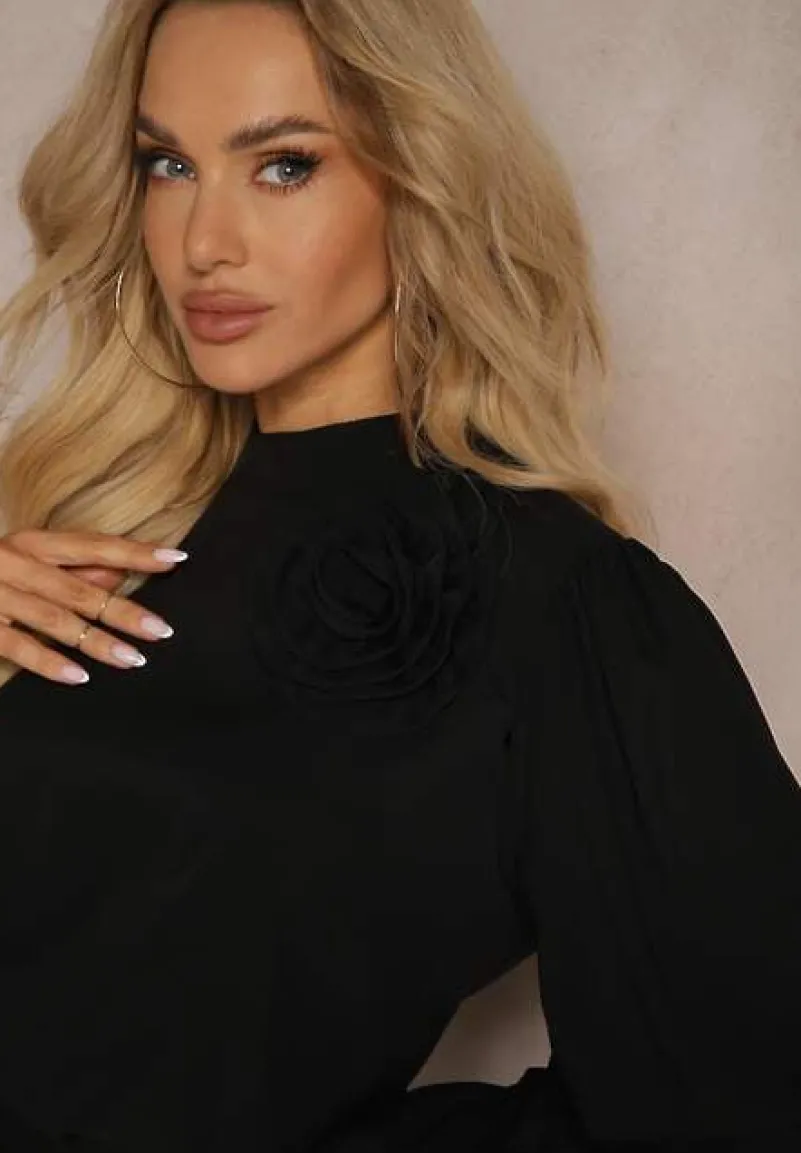 Czarna Bluzka z Dodatkiem Bawełny Ozdobiona Kwiatem 3D Merisara