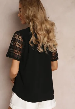 Czarna Bluzka z Krótkim Rękawem i Ażurowym Zdobieniem Gracenie