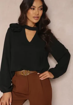 Czarna Bluzka z Ozdobnym Kwiatem Tolna