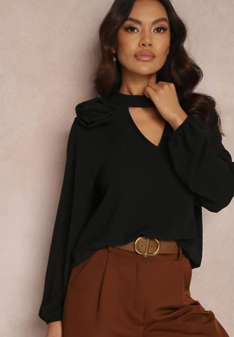 Czarna Bluzka z Ozdobnym Kwiatem Tolna