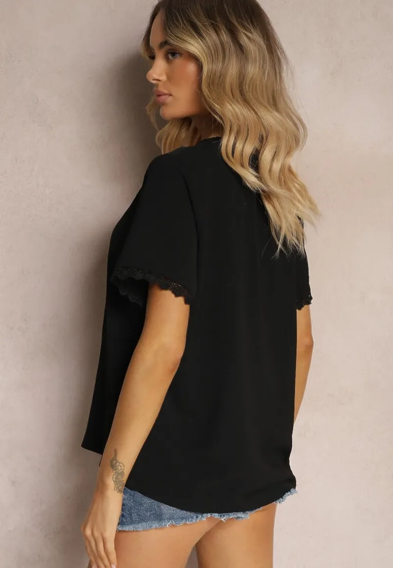Czarna Bluzka z Ozdobnym Haftem i Dekoltem w Serek Grisevia
