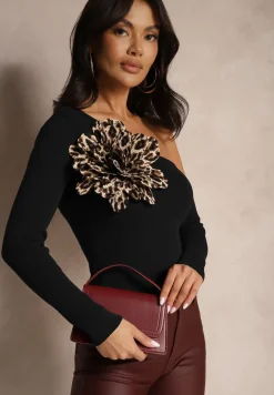 Czarna Bluzka z Wiskozą o Asymetrycznym Kroju z Kwiatem 3D Noradi