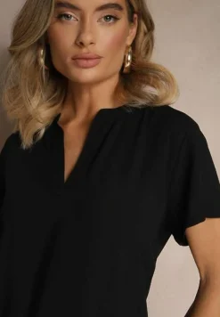 Czarna Bluzka z Wiskozy z Dekoltem w Serek Savelae