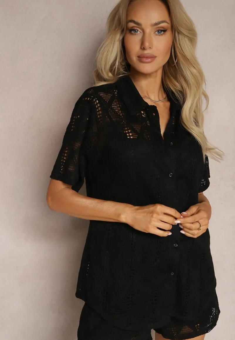 Czarna Boho Koszula z Ażurowymi Zdobieniami i Krótkimi Rękawami Danicra