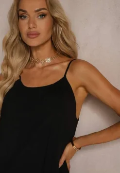 Czarna Casualowa Sukienka z Wiskozy o Prostym Kroju z Ramiączkami z Regulacją Wilantia