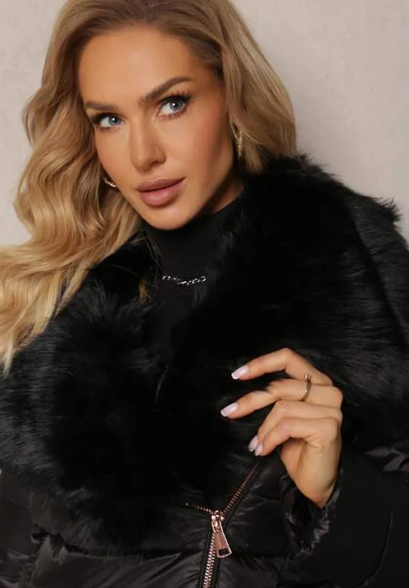 Czarna Długa Kurtka Ozdobiona Futerkiem na Kołnierzu i Pikowaniem Novenna