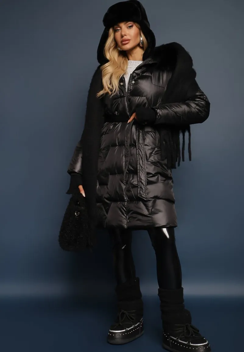 Czarna Długa Kurtka Pikowana z Odpinanym Kołnierzem i Paskiem Rinarella