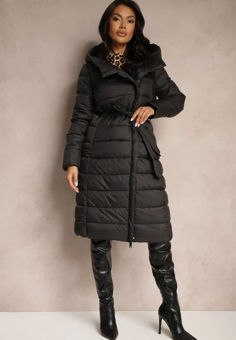 Czarna Długa Kurtka Pikowana z Paskiem Mocno Ocieplana Calsemi