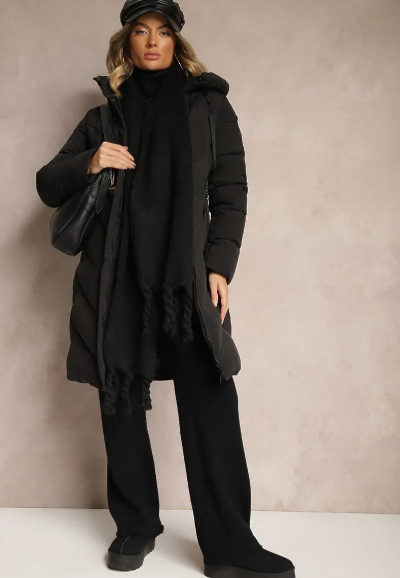 Czarna Długa Kurtka z Pikowanymi Przeszyciami i Kapturem Ozdobiona Suwakami Hedirae