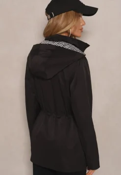 Czarna Dwustronna Kurtka o Kroju Parki z Kapturem z Możliwością Odpięcia Desitiela
