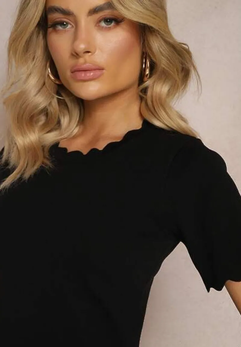 Czarna Dzianinowa Bluzka z Nieregularnymi Krawędziami Datria