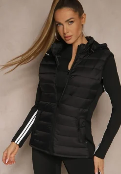 Czarna Kamizelka Ozdobiona Pikowaniem z Odpinanym Kapturem i Ściągaczami Savaluna