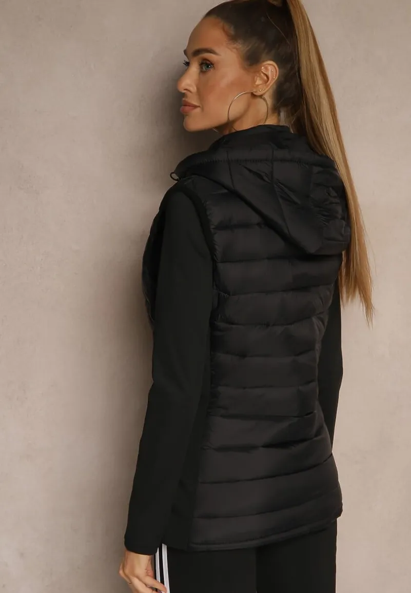 Czarna Kamizelka Ozdobiona Pikowaniem z Odpinanym Kapturem i Ściągaczami Savaluna