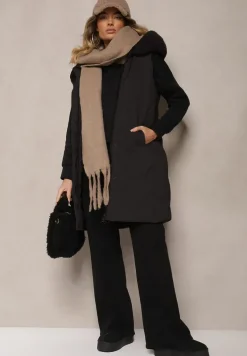 Czarna Kamizelka Pikowana z Kapturem i Odczepianym Futerkiem Innaleia