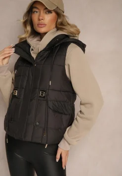 Czarna Kamizelka z Odpinanym Kapturem Ozdobiona Pikowaniem i Metalicznymi Dodatkami Sinthella