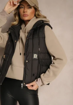 Czarna Kamizelka z Odpinanym Kapturem Ozdobiona Pikowaniem i Metalicznymi Dodatkami Sinthella