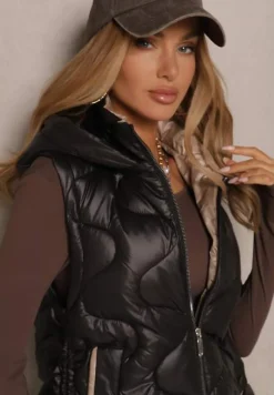 Czarna Kamizelka z Odpinanym Kapturem Ozdobnie Pikowana Silzeki