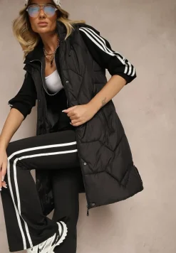 Czarna Kamizelka z Pikowaniem Ściągaczami i Kapturem z Możliwością Odpięcia Norinvia