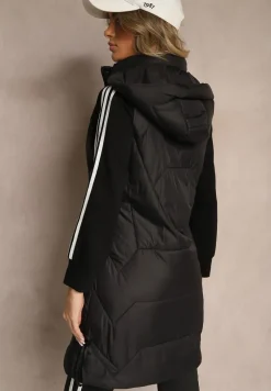 Czarna Kamizelka z Pikowaniem Ściągaczami i Kapturem z Możliwością Odpięcia Norinvia