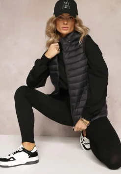 Czarna Klasyczna Kamizelka z Pikowaniem i Kapturem oraz Kieszeniami na Suwaki Nuvleca