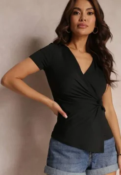 Czarna Kopertowa Bluzka z Głębokim Dekoltem z Ozdobnym Wiązaniem Darlina