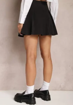 Czarna Kopertowa Spódnica Mini w Stylu Cargo z Paskami Eire