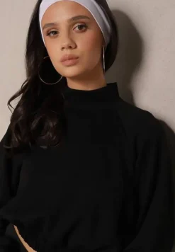 Czarna Krótka Bluza ze Stójką Benola