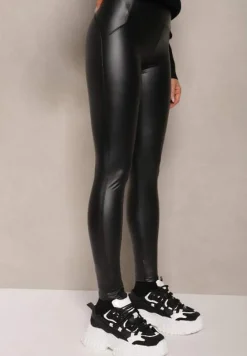 Czarne Legginsy z Imitacji Skóry High Waist z Polarem Labrinne