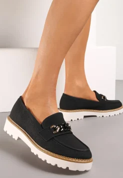 Czarne Mokasyny z Łańcuszkiem i Grubą Podeszwą Ferinla