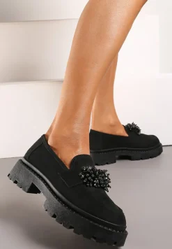 Czarne Mokasyny z Aplikacją z Biżuteryjnych Koralików Viatalia