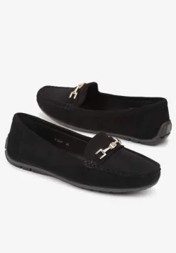Czarne Mokasyny z Cholewką przed Kostkę z Przeszyciami i Ozdobnym Paskiem Alydora