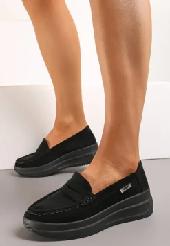 Czarne Mokasyny z Ekozamszu na Platformie Ozdobione Paseczkiem Adrancia