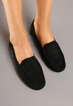 Czarne Mokasyny z Ekozamszu Zdobione Przeszyciami Zeanise