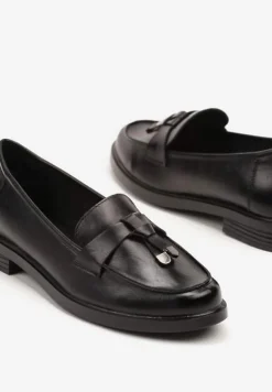 Czarne Mokasyny z Frędzlami i Skórzaną Wkładką Nithdra