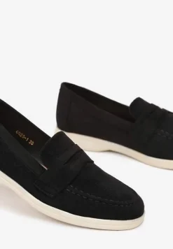 Czarne Mokasyny z Imitacji Zamszu na Płaskiej Podeszwie Faranis