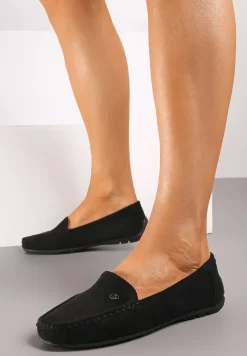 Czarne Mokasyny ze Skórzaną Wkładką i Przeszyciami Yaritza