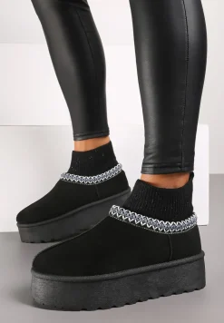 Czarne Śniegowce na Grubej Podeszwie ze Skarpetkową Wstawką i Haftem z Metaliczną Nicią Avirisa
