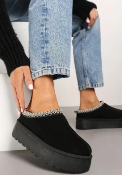 Czarne Śniegowce na Platformie z Niską Cholewką i Haftowanym Wzorem Zivilae
